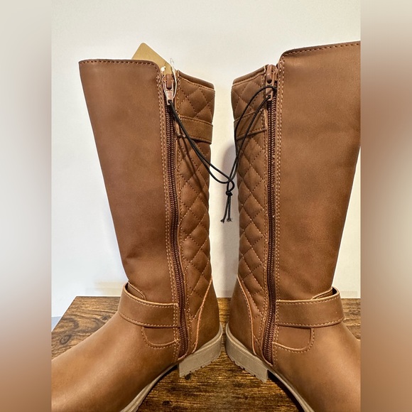 Thereabouts Girls Hailey Cognac Flat Heel Riding Boots NWT Various Sizes - Picture 6 of 8